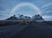 世界赛直播-T1分享队员沙特旅游短片：当世界冠军来到红海