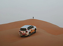 世界赛直播-T1分享队员沙特旅游短片：当世界冠军来到红海