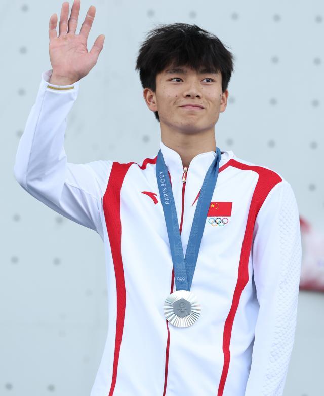 【人物】从柔道转向攀岩 伍鹏不断超越自己