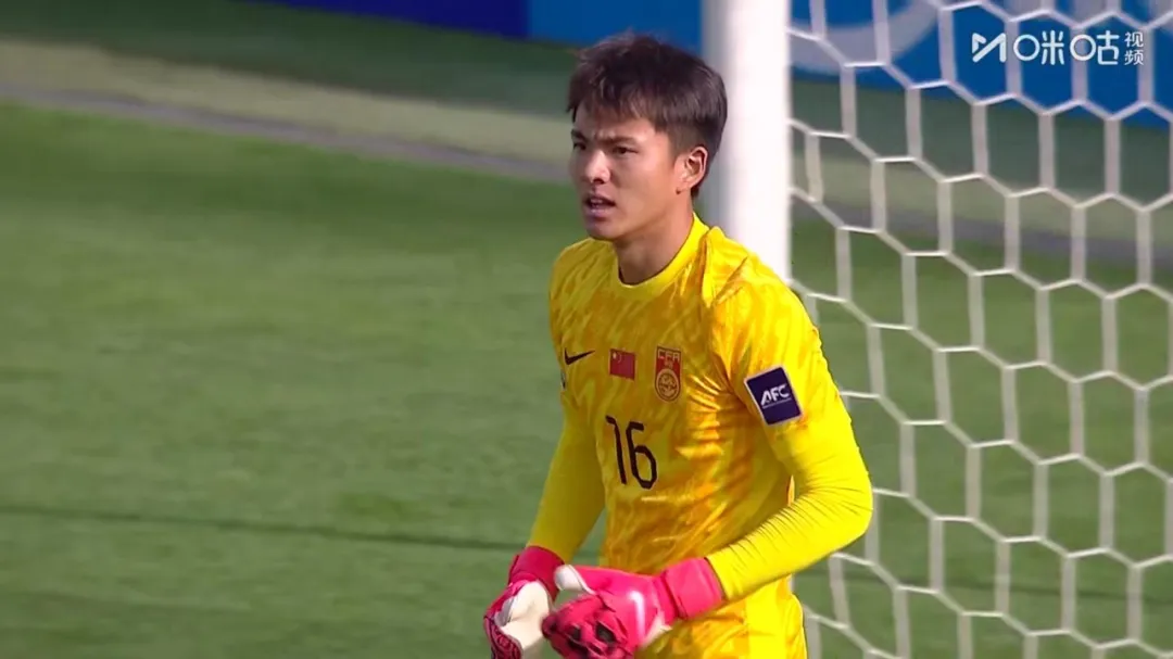 英雄联盟赛事官网-中超转会动态：申花被曝再次报价李昊，浙江队、三镇外援目标曝光