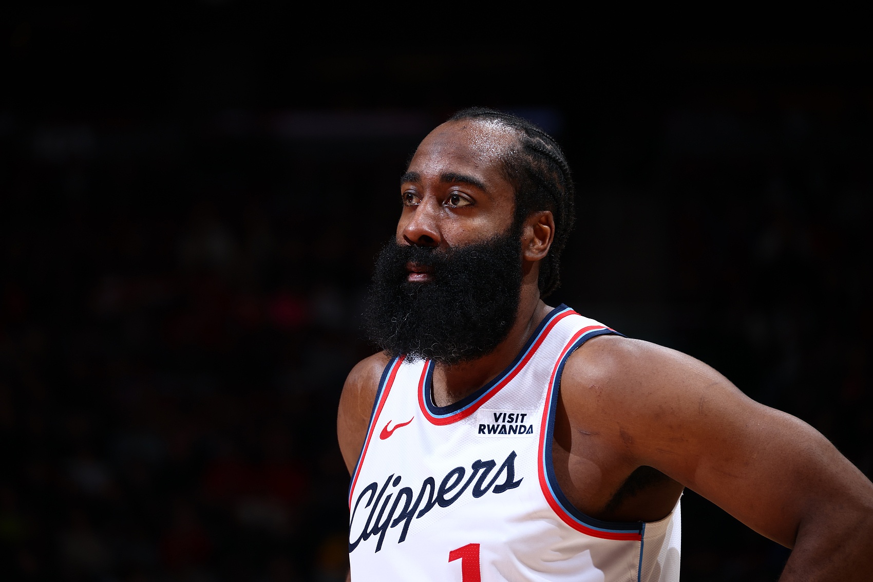 英雄联盟赛事官网-船记：快船过去8战6胜2负 14天内辗转7座城市 飞行了8000英里